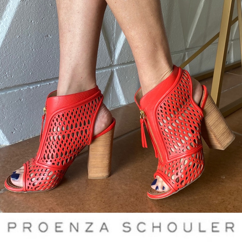 🔥$995 PROENZA SCHOULER Zip Front Laser Cut Bootie in Red